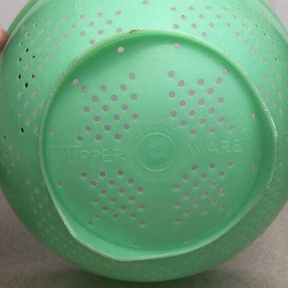 Vintage Tupperware Colander Strainer 339-2 Jadeite Jade Green NO LID - Picture 2 of 4